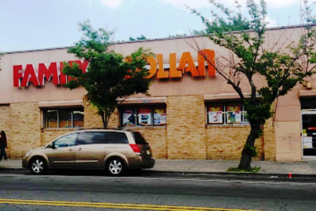 Entire 2-Bed Private Apt - Ewr/Nyc/Outlet Mall Newark Dış mekan fotoğraf