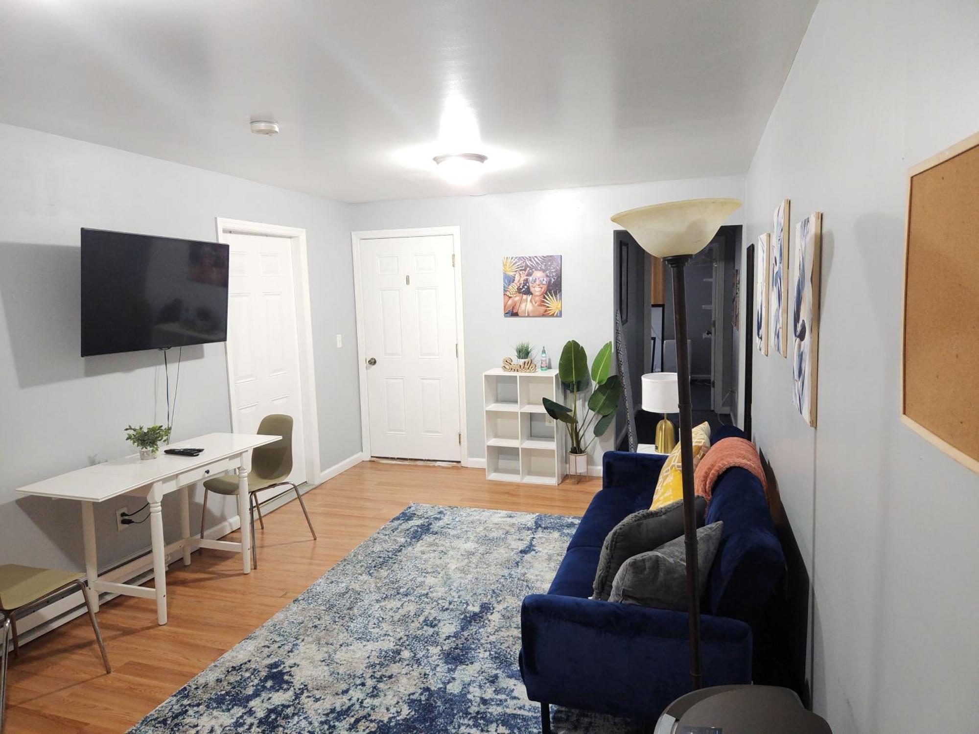 Entire 2-Bed Private Apt - Ewr/Nyc/Outlet Mall Newark Dış mekan fotoğraf